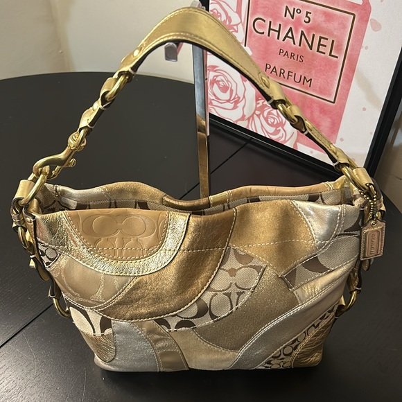 Coach Carly Patchwork Gold Shoulder Bag EUC - Picture 2 of 14